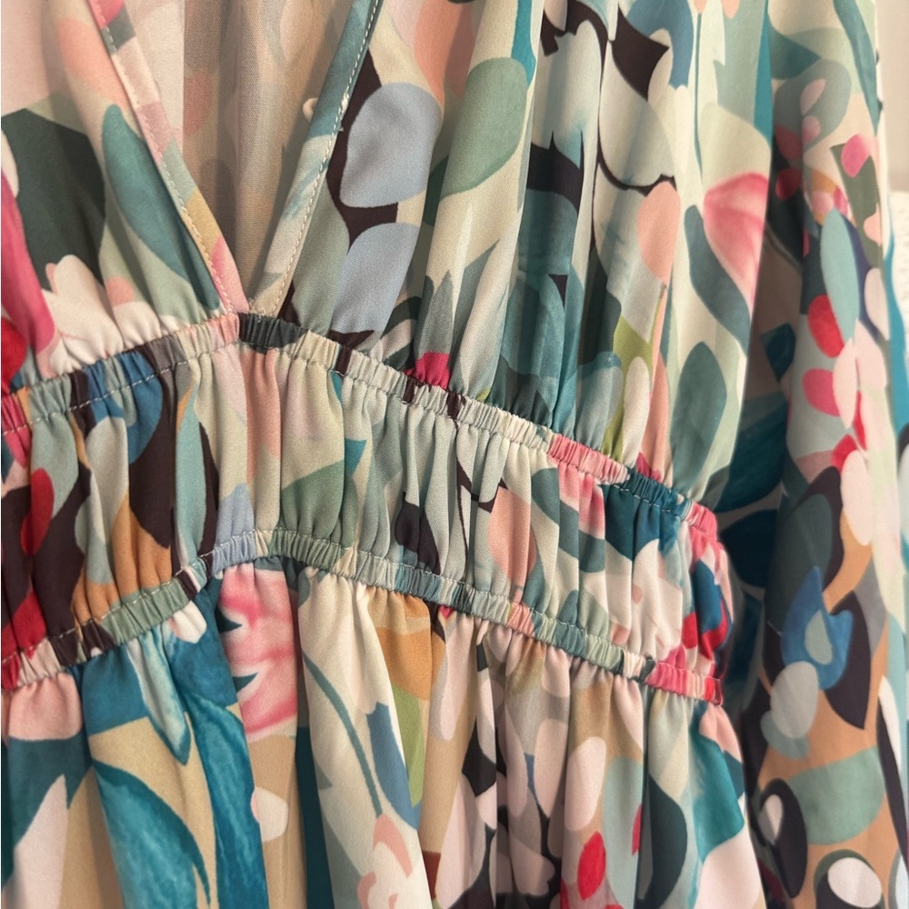 Floral Maxi Dress with Long Sleeves - Picture 6 of 6